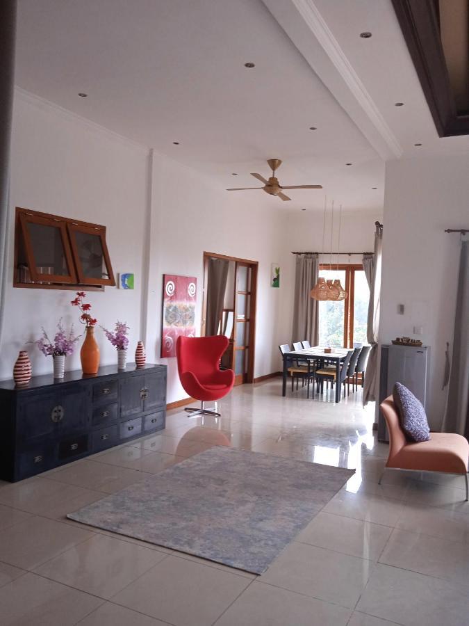 Villa Damay Dua โลวินา ภายนอก รูปภาพ